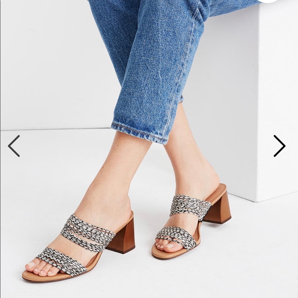 NWT Madewell snakeskin stamped leather slide